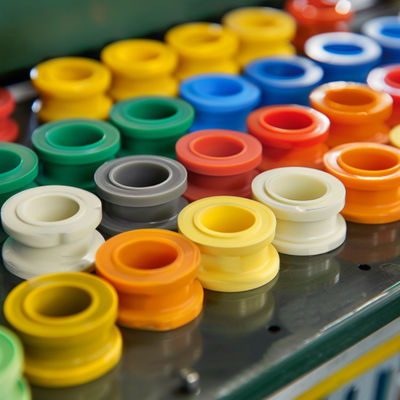 kopen Op maat gemaakte rubbervormstukken met variabele hardheid en verlenging online manufacture