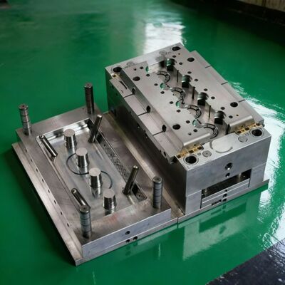 Buy High-Quality S136H NAK80 718H Plastic Injection Mold for Customizable Injection Molding online manufacture
