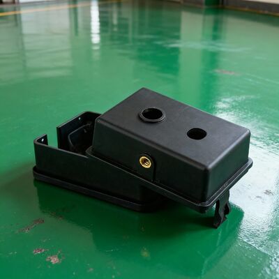 Buy ISO9001 Certified Customizable Insert Molding Service with Hot Runner/Cold Runner for Precision Plastic Parts online manufacture